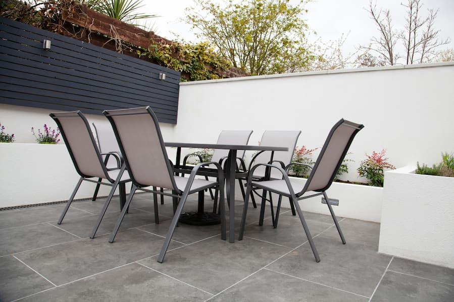 Mobilier de Grădină: Ghidul Complet pentru Crearea unui Spațiu Exterior Relaxant